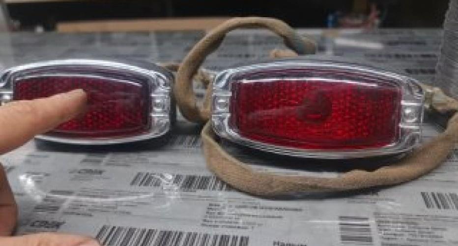 Газ М20 Победа задние фонари. Посмотрим что внутри и сделаем..