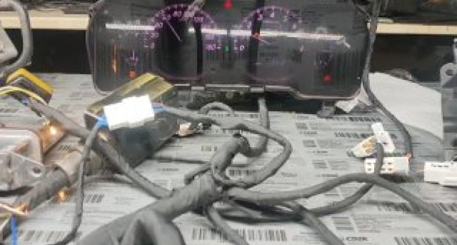 Свап 3uz fe 6at поставил и поехал Нисса Патрол У61: автономная электрика 3uzfe..