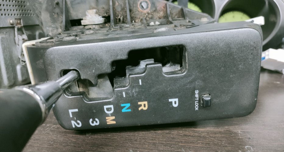 Удивительно, но некоторым непонятно, что такое М. Это 2jz ge vvti 5at Lexus GS 300. M..