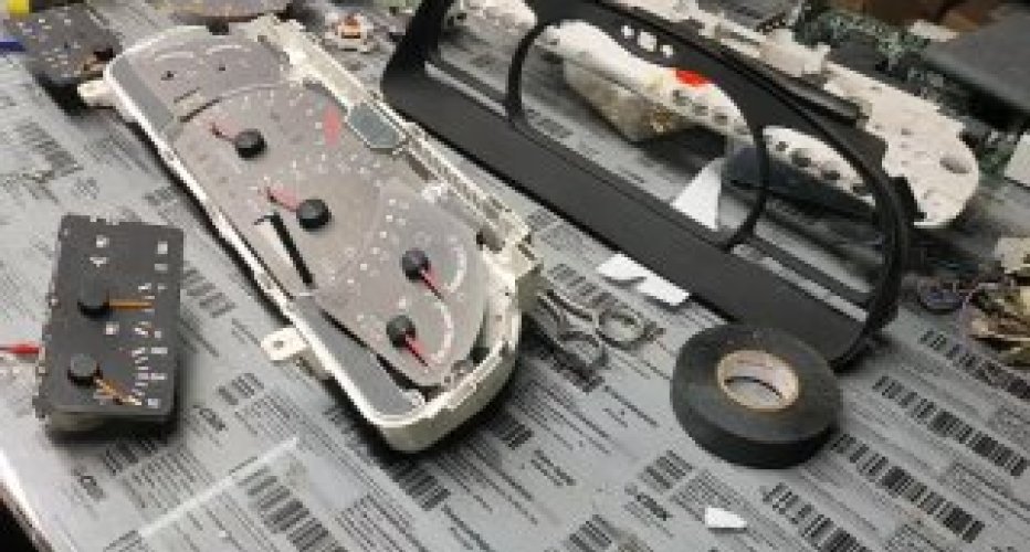 Продолжаем работу над васиными усами 1uz fe vvti ucf 21: проводку исправили..