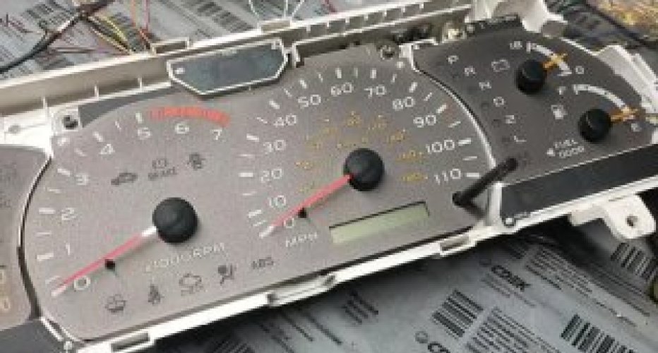 Продолжаем работу над васиными усами 1uz fe vvti ucf 21: проводку исправили..