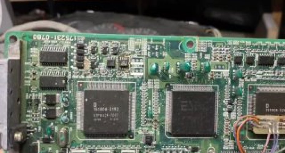 1uz fe vvti celsior ucf21 васины усы)))

Классический  пример васиных усов: скрутки,..