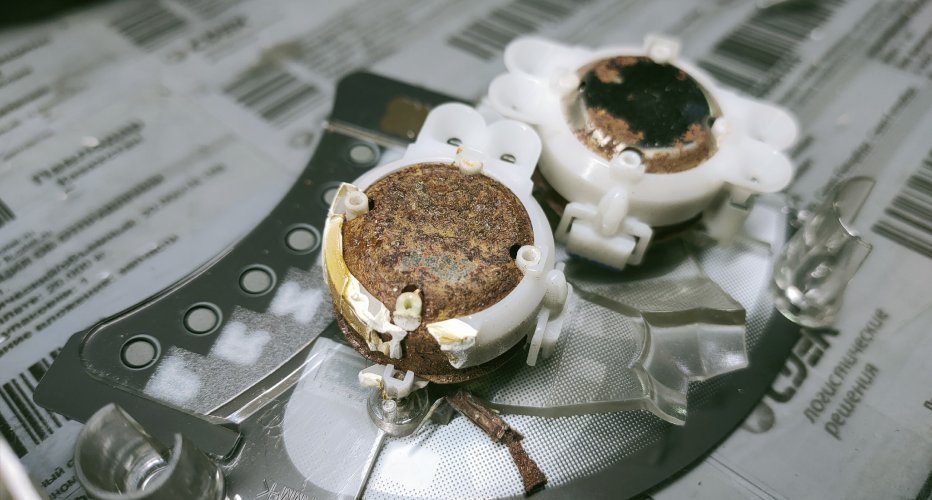 Продолжаем работу над васиными усами 1uz fe vvti ucf 21: проводку исправили..