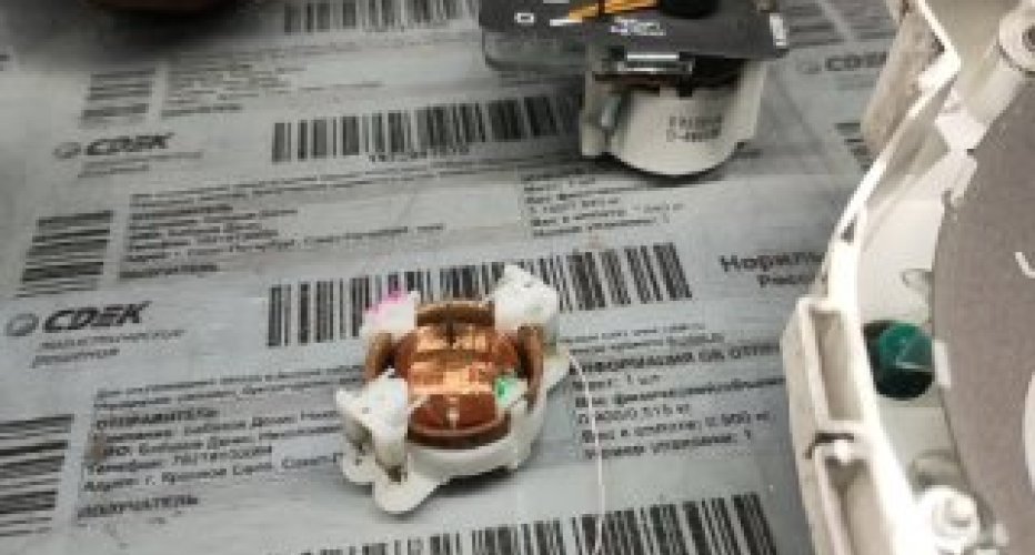 Продолжаем работу над васиными усами 1uz fe vvti ucf 21: проводку исправили..