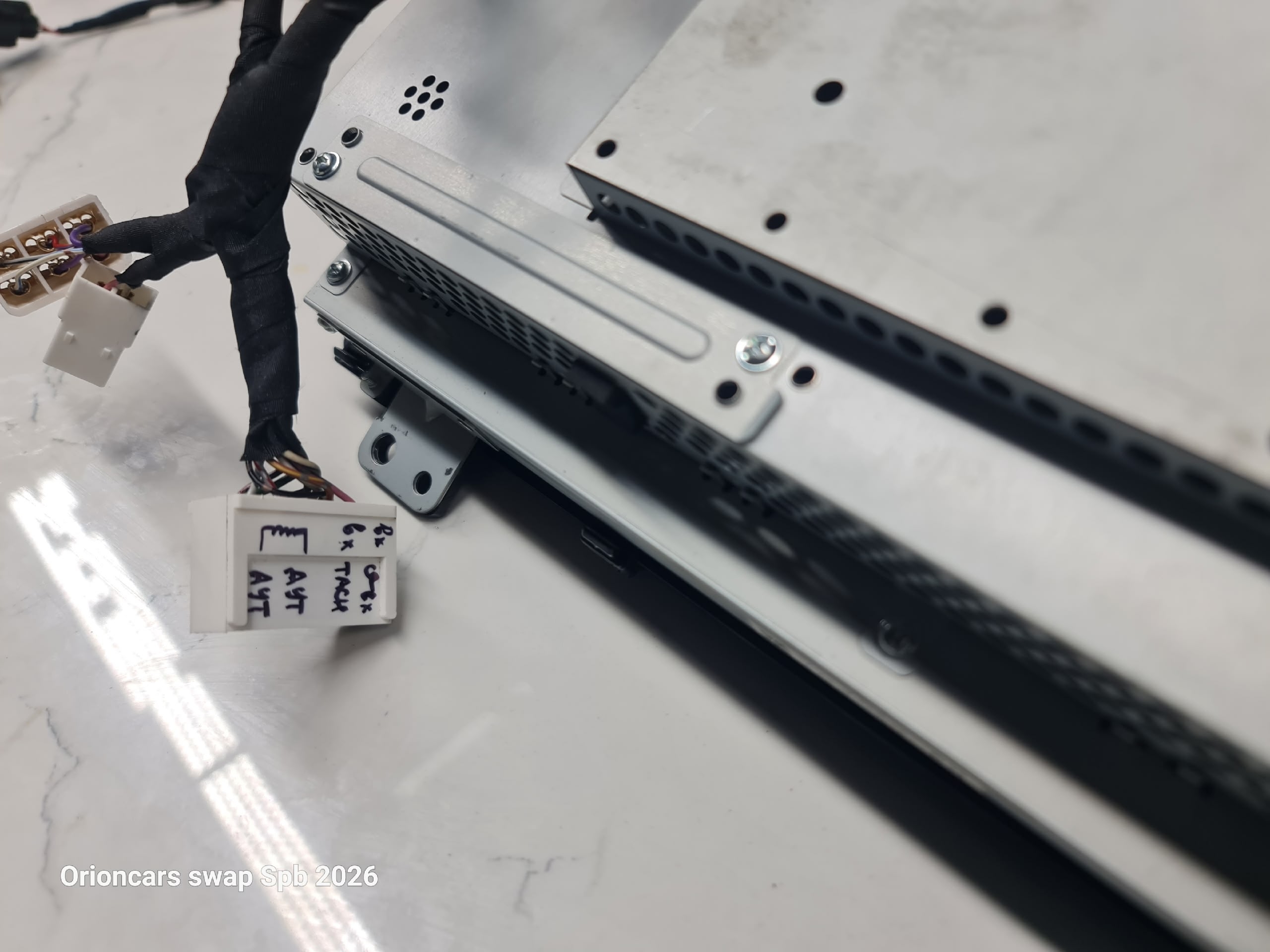 Щиток приборов Gws Crown 200 серии. Жк монитор. Адаптирован под мпх Crown JZS/UZ