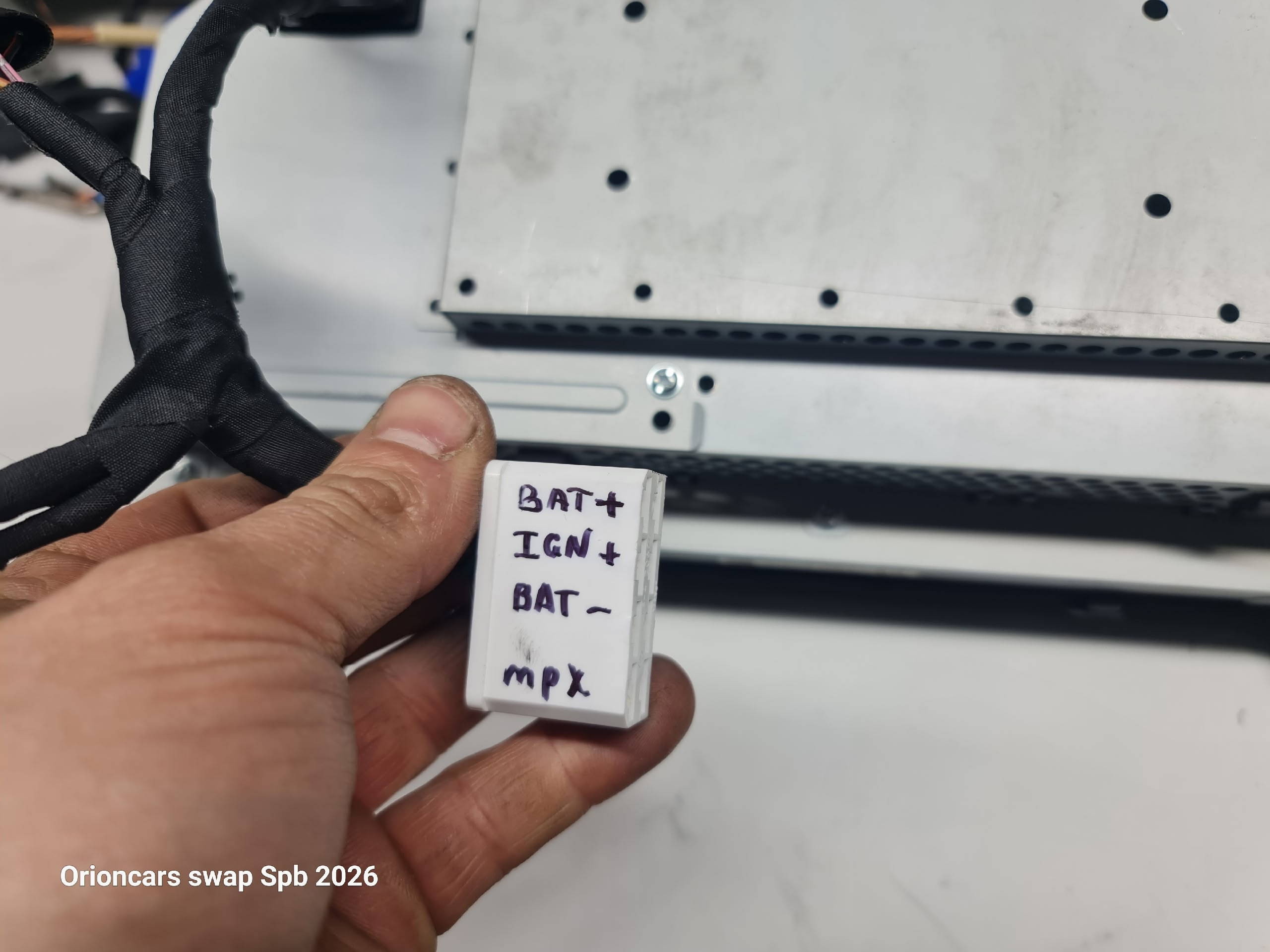 Щиток приборов Gws Crown 200 серии. Жк монитор. Адаптирован под мпх Crown JZS/UZ