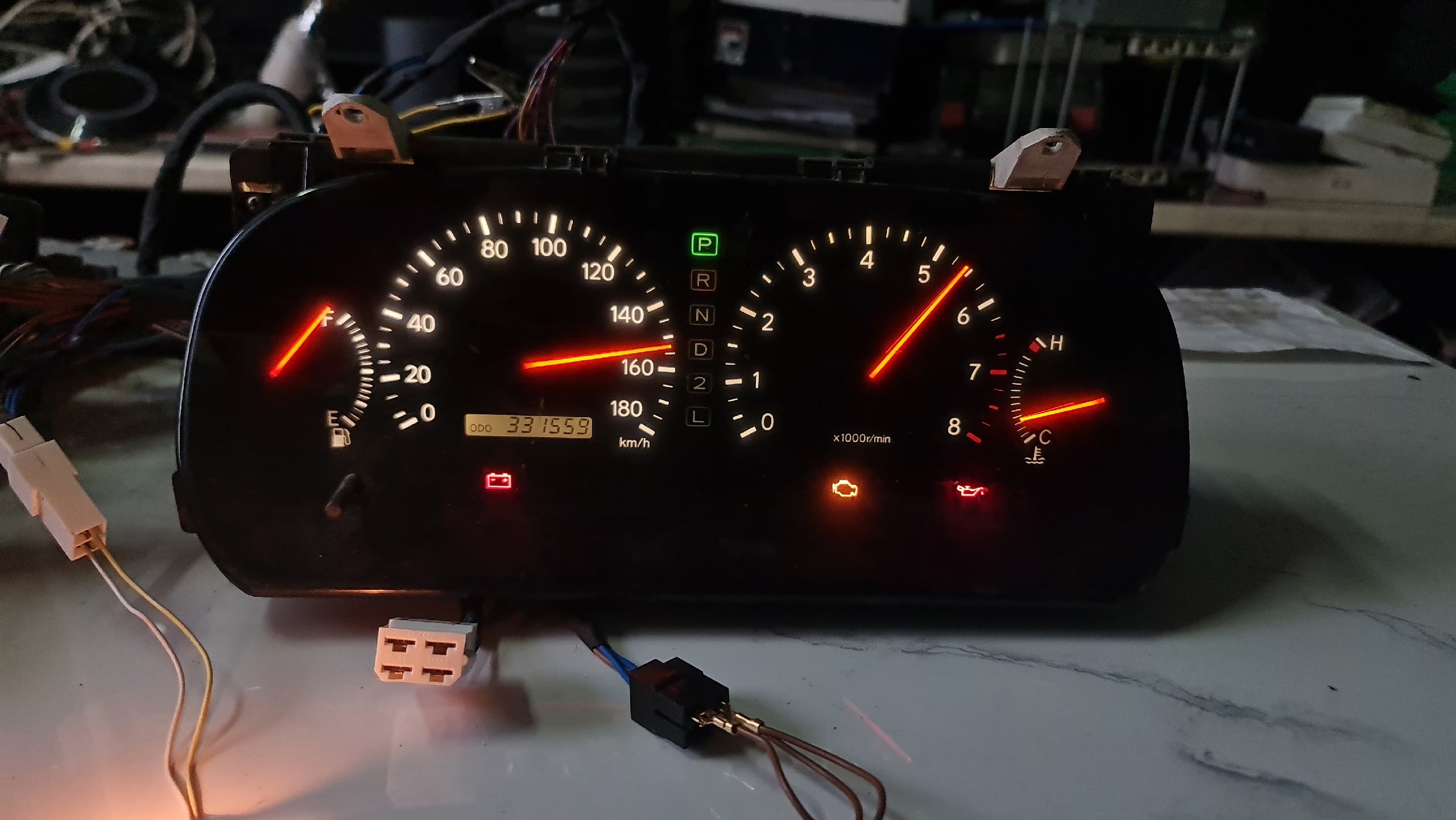 Дикие васины усы 2jz ge vvti Crown. Когда видим синюю изоленту - это как метка,