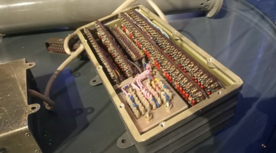 Посмотрим как делают космическую технику?