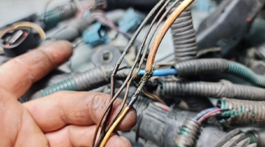 Какие бывают контрактные зч, в частности - косы двс.