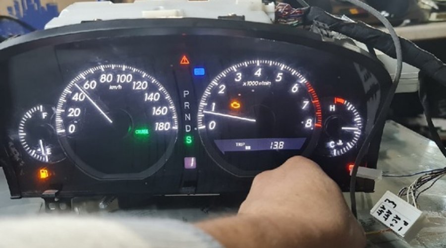 3uz fe 6at Crown поставил и поехал. Повер, сноу, кондей, круиз, скорость 255, типтроник.