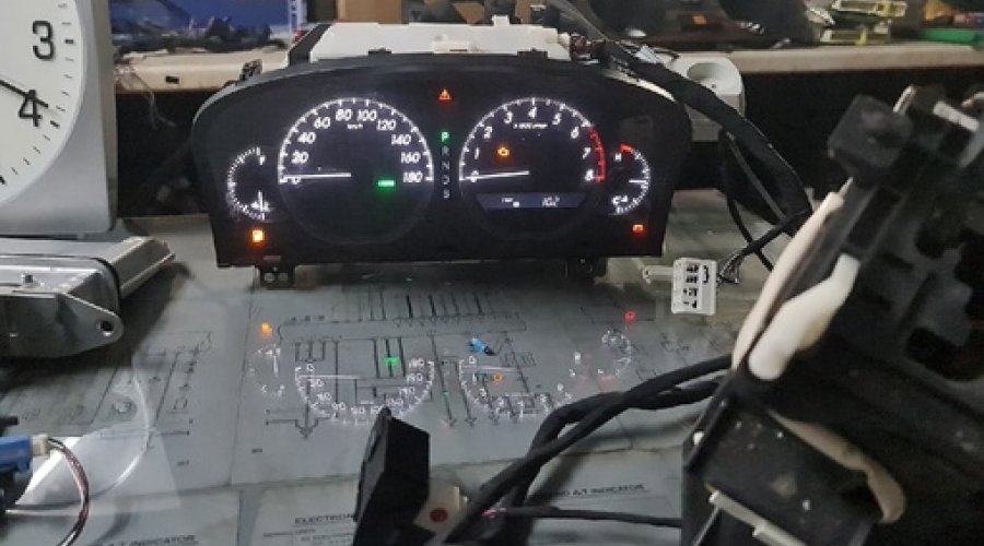 3uz fe 6at Crown поставил и поехал. Повер, сноу, кондей, круиз, скорость 255, типтроник.