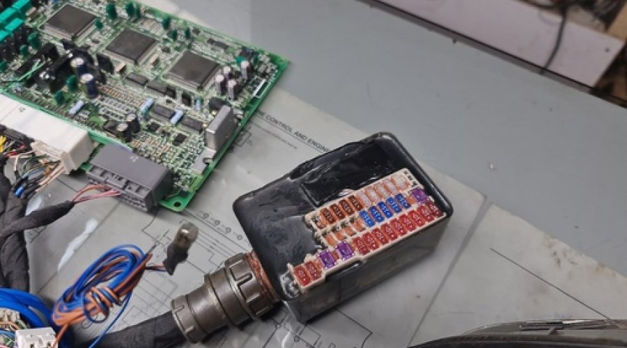 1jz gte swap Mercedes. Автономная электрика 1jz gte vvti поставил и завел