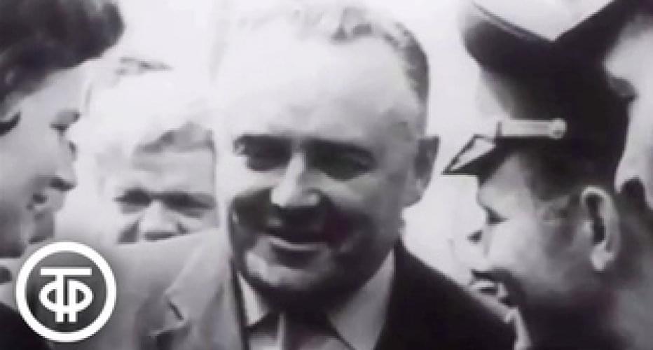 12 апреля 1961 - день, когда человечество увидело свой дом из..