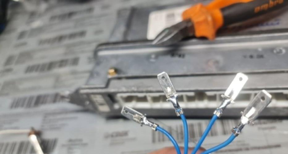 3uz fe 6at Crown UZS186 + щиток приборов CROWN GRS 180. Соберем все в единое целое и..