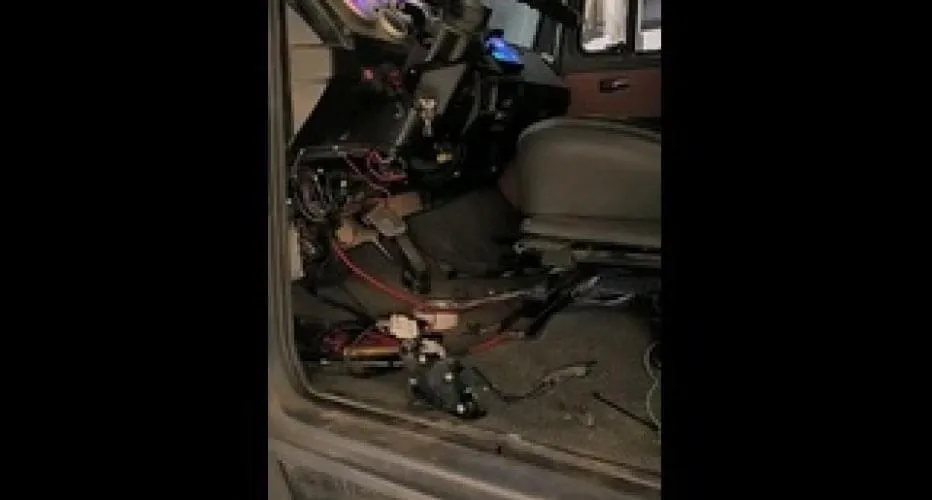 1gz fe vvti - японский V12 Toyota 5.0. 

Свап такого двс - это уже не работа, а..