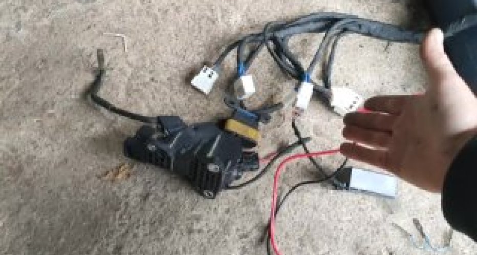 1ur fse 8at двс поставил и поехал.
Автономный двс для свапа своими руками с..