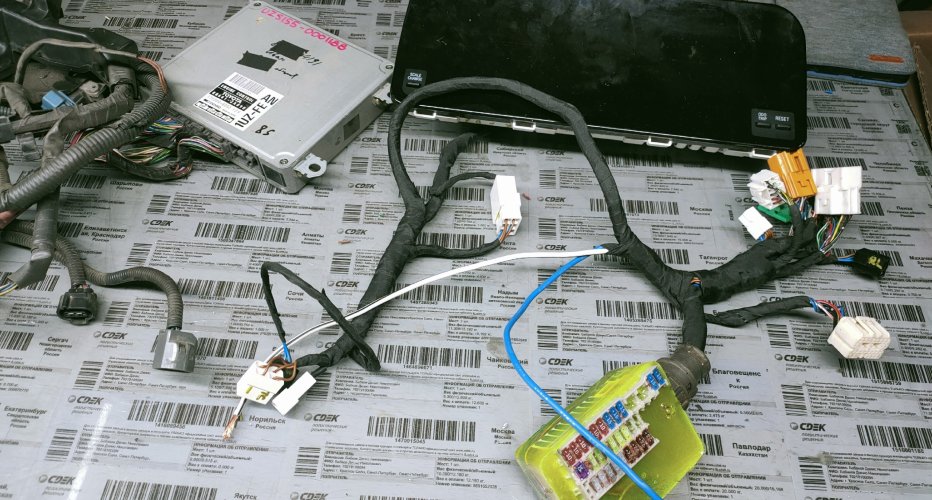 1uz fe non vvti Маджеста 155 4wd поставил и поехал. 

Особенность данного..