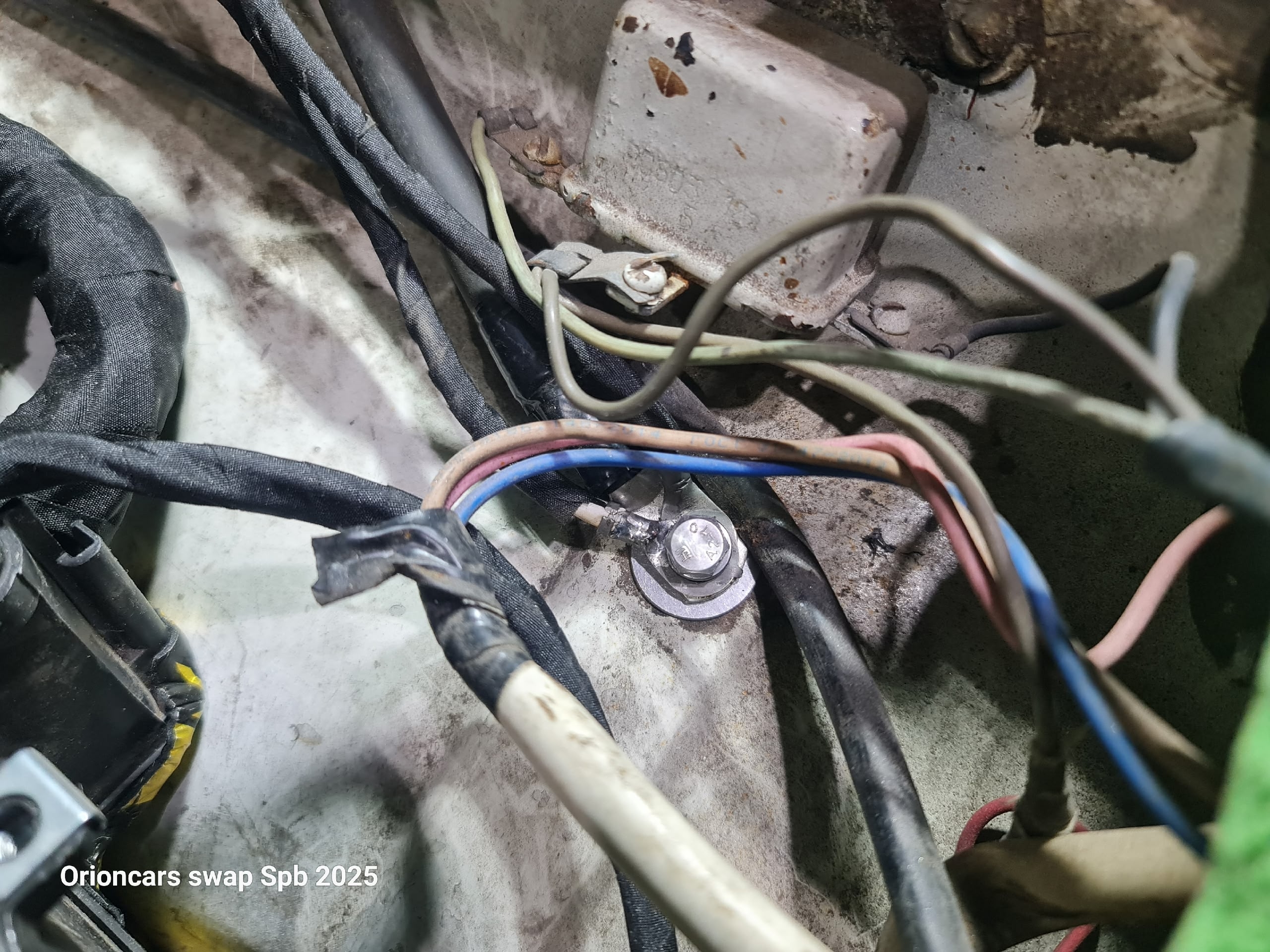 Завершили ремонт косы двс 1 G GZE: изгнали васины усы, собрали салонную чачть. Д