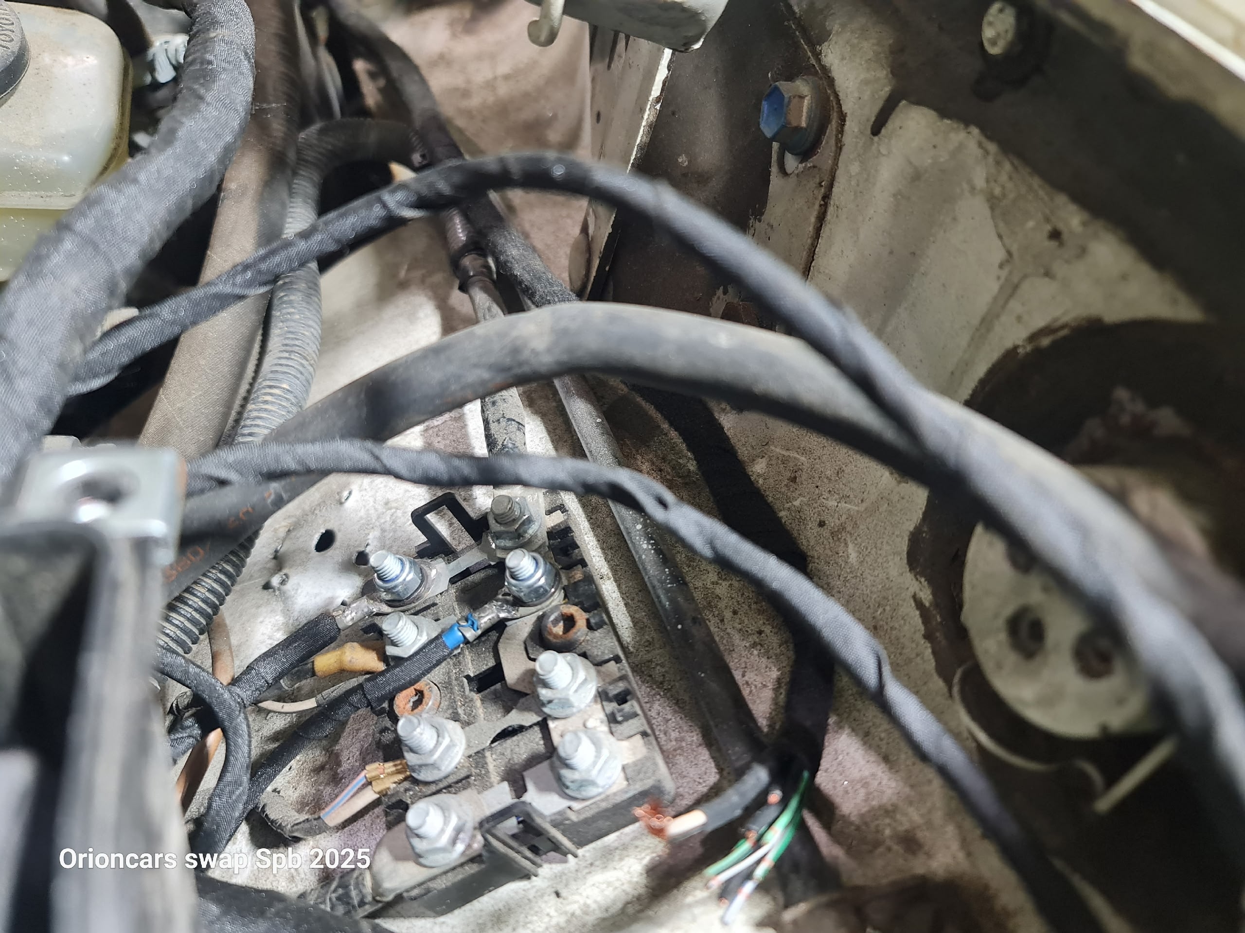 Завершили ремонт косы двс 1 G GZE: изгнали васины усы, собрали салонную чачть. Д