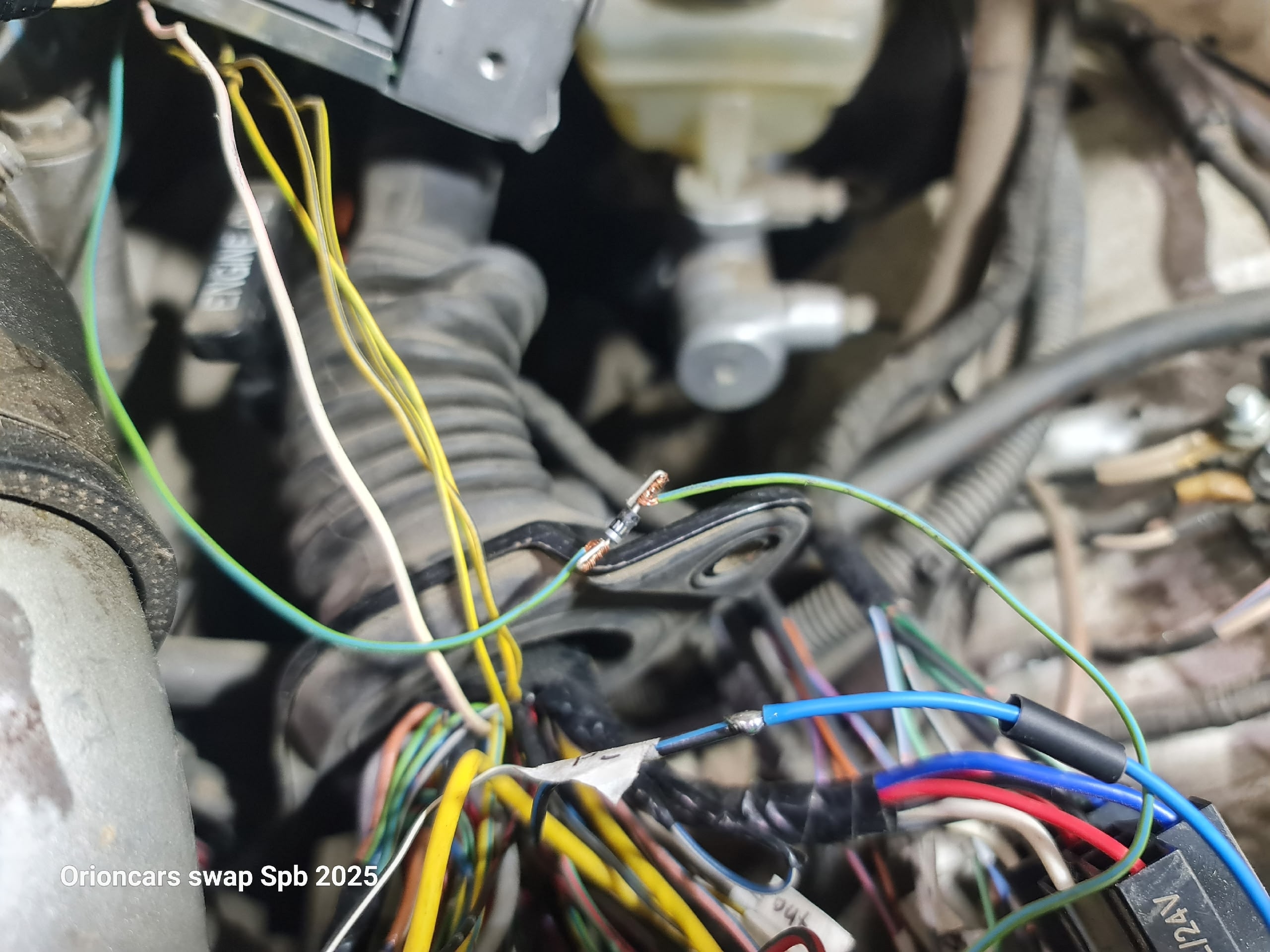 Завершили ремонт косы двс 1 G GZE: изгнали васины усы, собрали салонную чачть. Д